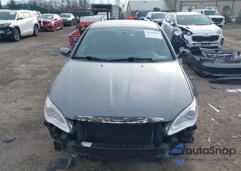 2013 Chrysler 200 Touring из США, поврежденный, VIN 1C3CCBBG1DN527164